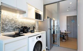 Oakwood Suites Tiwanon Bangkok